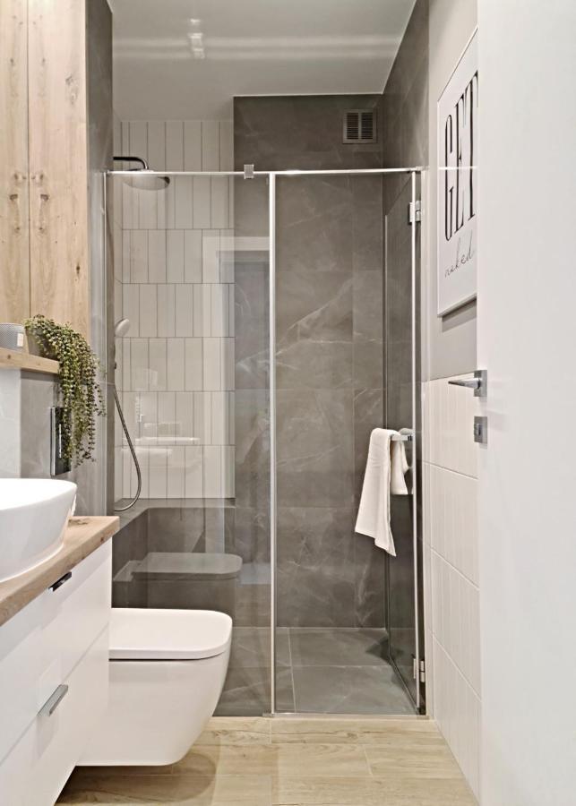Apartamenty Nadjeziorne Z Tarasem Na Dachu Ełk Exterior foto